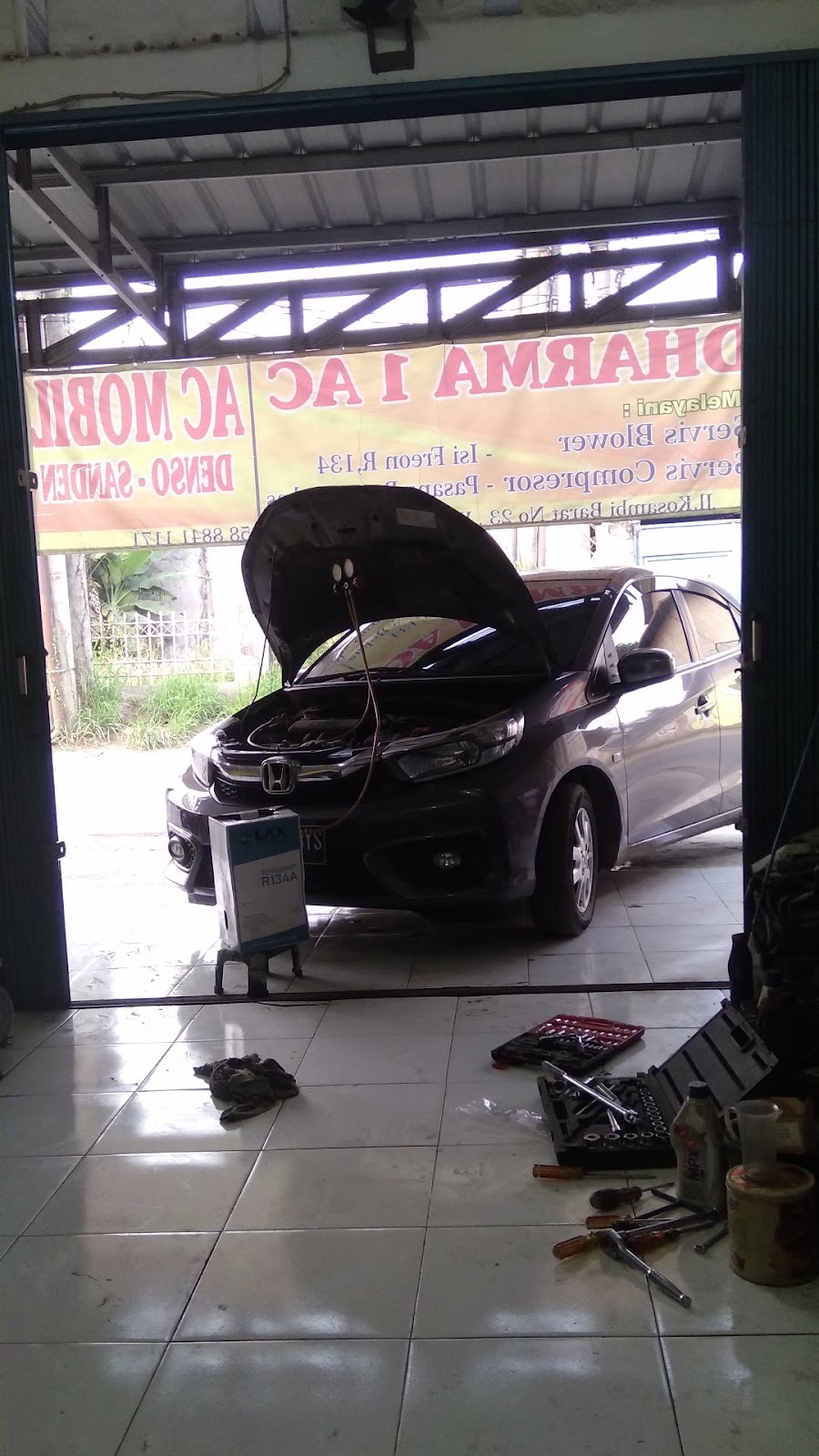 Teknisi Spesialis Kompresor
